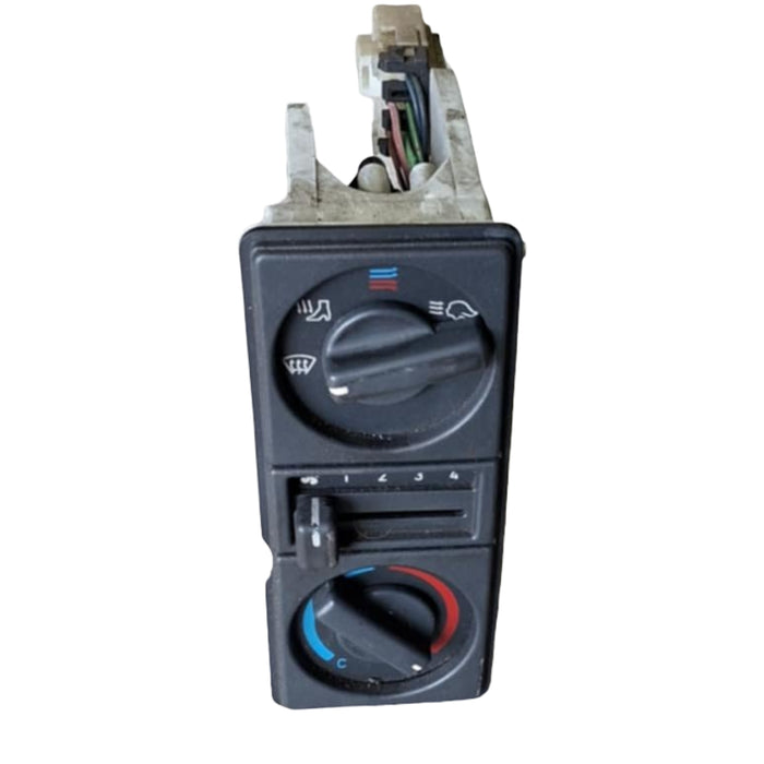 A262 - VP Holden Commodore Sedan - AC Controls
