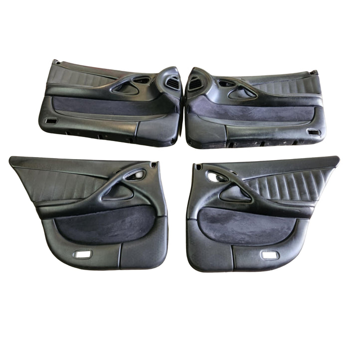 A268 - VZ HOLDEN CALAIS SEDAN - Doorcards Set - Black Leather / Suede Piano Stitch