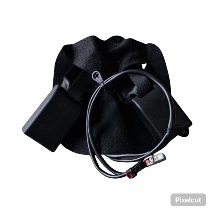 A107 - ZB HOLDEN COMMODORE - Seatbelt Buckle (TWIN REAR)