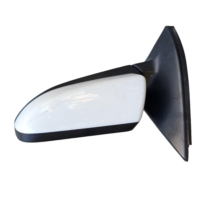 A233 - VZ HOLDEN COMMODORE WAGON - Side Mirror (PASSENGER'S) - HERON WHITE #679F