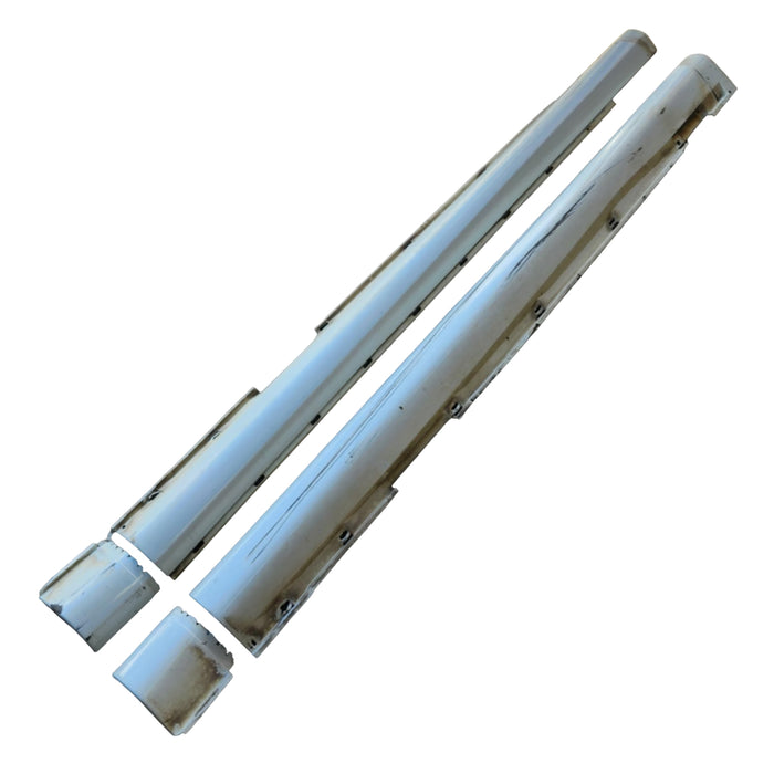 A233 - VZ HOLDEN COMMODORE WAGON - Sideskirt (PAIR) - HERON WHITE #679F