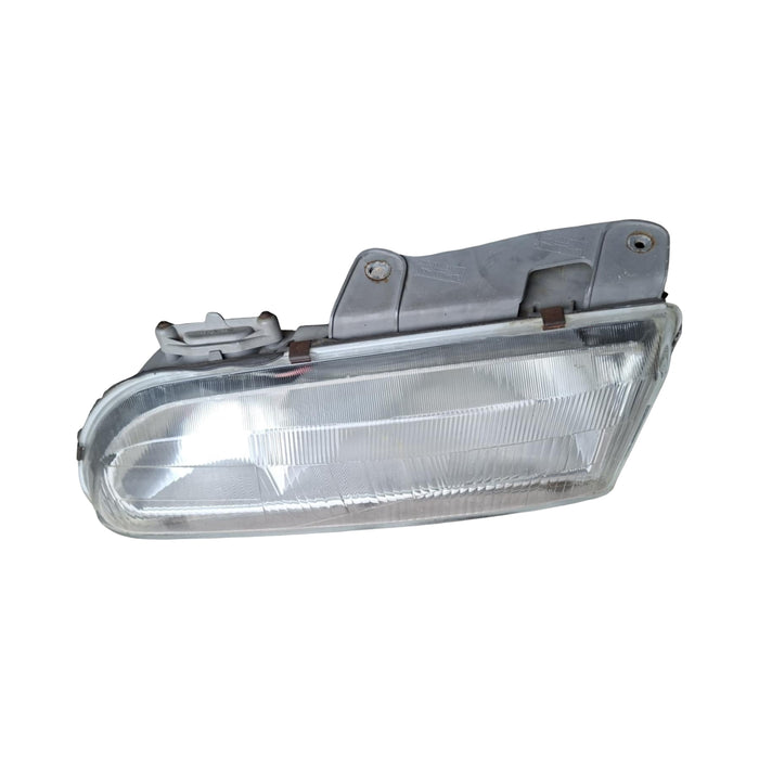 A276 - VS HOLDEN COMMODORE SEDAN - Headlight (PASSENGER'S) genuine