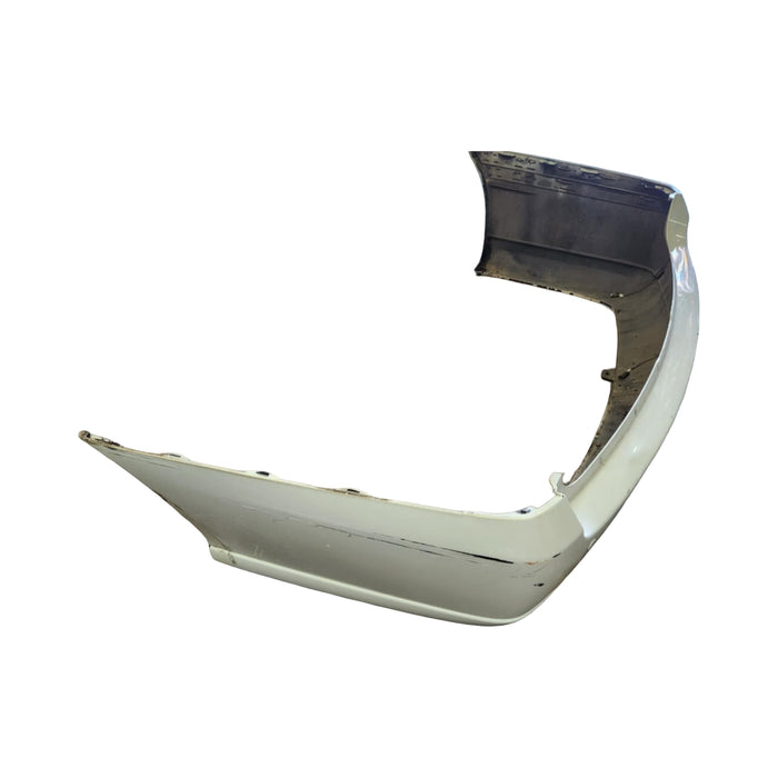 A233 - VZ HOLDEN COMMODORE WAGON - Rear Bar - HERON WHITE #679F