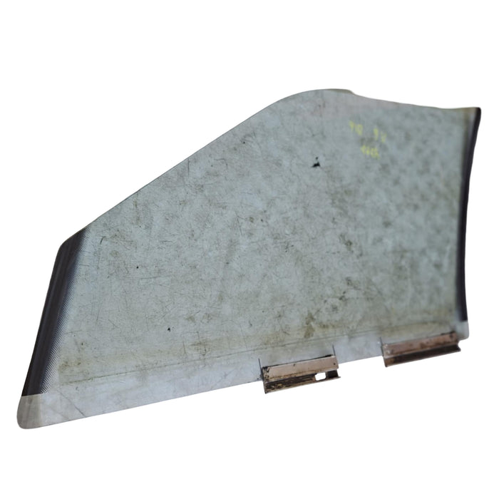 A262 - VP Holden Commodore Sedan - Window Glass (DRIVER'S FRONT)