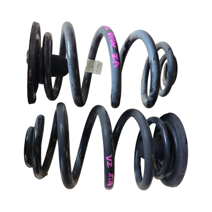 VT,WH,VX,VY,VU,WL,WK,VZ - REAR SPRINGS *PAIR*