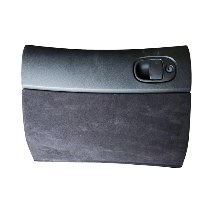 A268 - VZ HOLDEN CALAIS SEDAN - Glovebox Onyx Seude