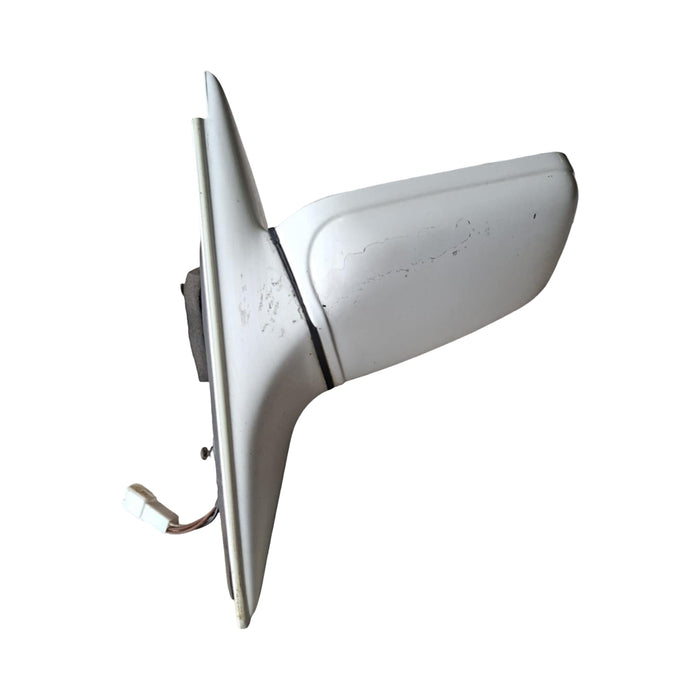 A276 - VS HOLDEN COMMODORE SEDAN - Side Mirror (PASSENGER'S) ALASKAN WHITE #J064
