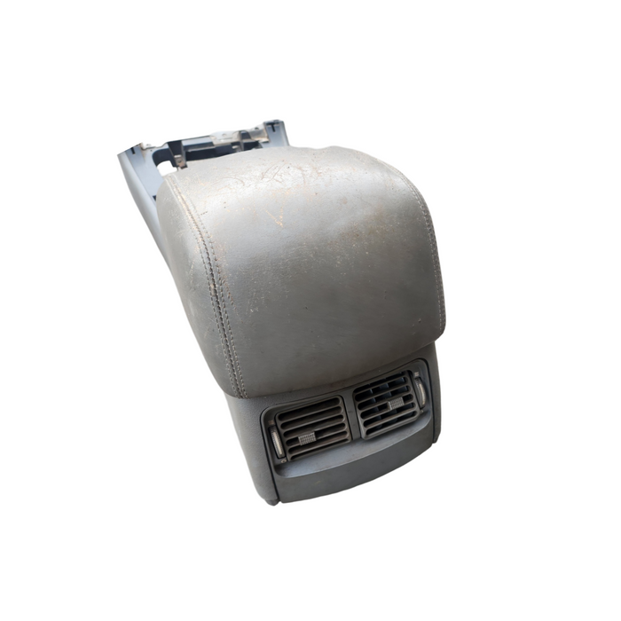 A082 - VS Statesman - CENTRE CONSOLE