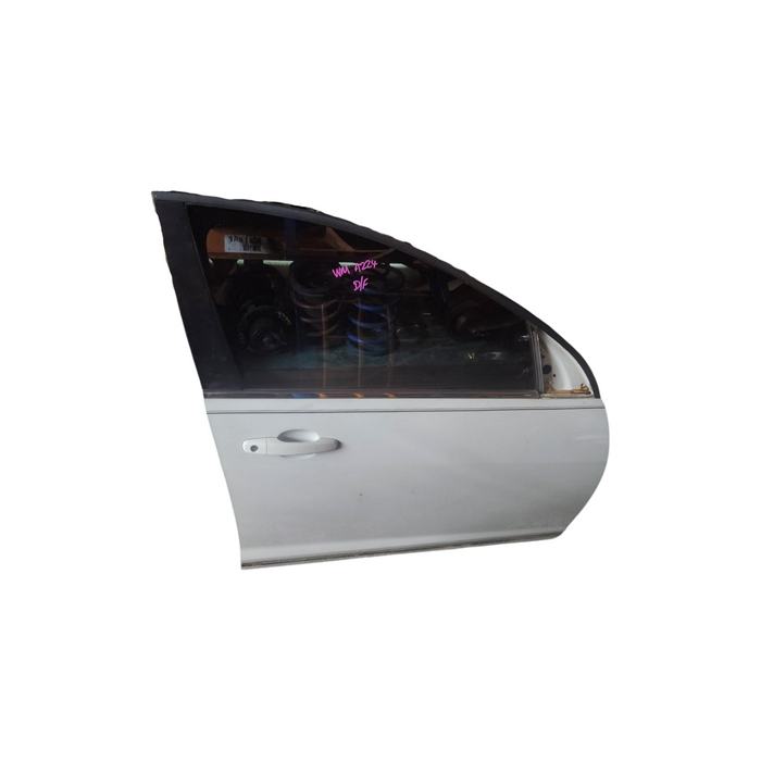 A224 - WM STATESMAN SEDAN - DOOR DRIVER'S FRONT - Herron White PAINT CODE #679F