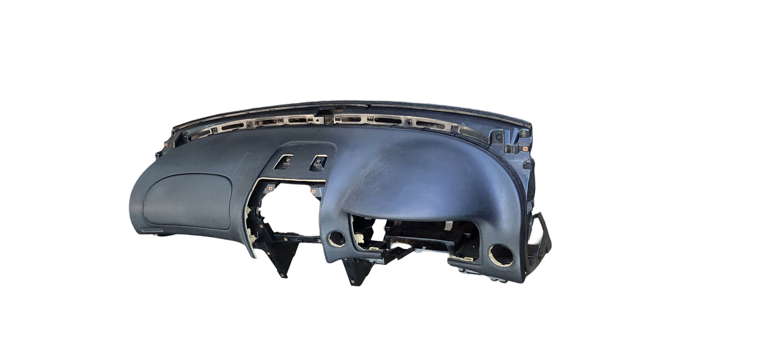 A227 - VY EQUIPE SEDAN - Dash Pad