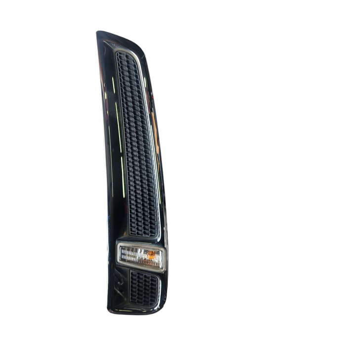 A241 - VF SV6 SEDAN - Guard Blinker Passenger's
