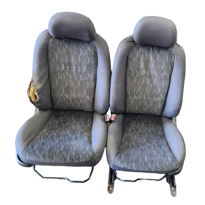 A245 - VY Acclaim WAGON - Front Seat *PAIR*