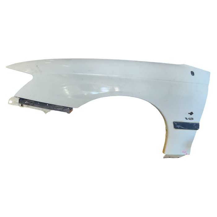 A245 - VY Acclaim WAGON - Passenger's Front Guard - HERON WHITE #679F