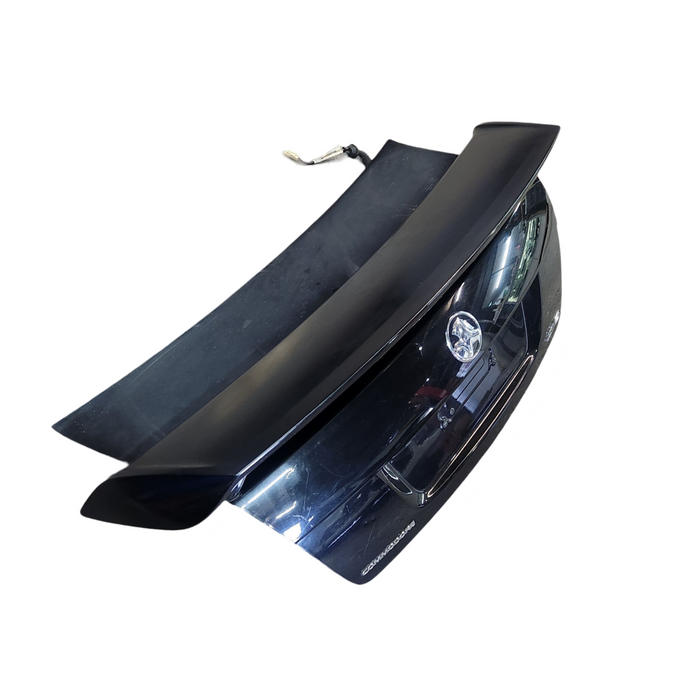 A248 - VE SV6 SERIES I SEDAN - Bootlid & Wing