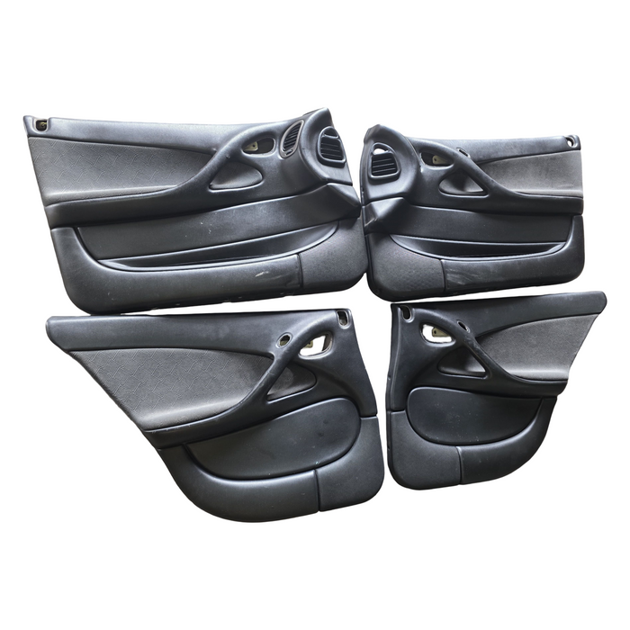 A255 - VY BERLINA SEDAN - Doorcard (SET)