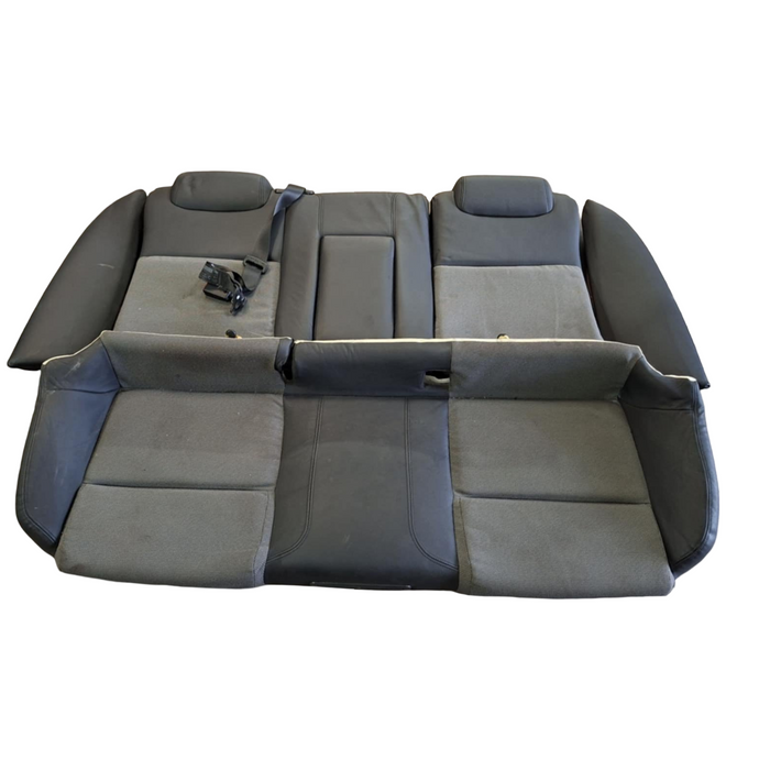A265 - VE CALAIS WAGON - Rear Seat