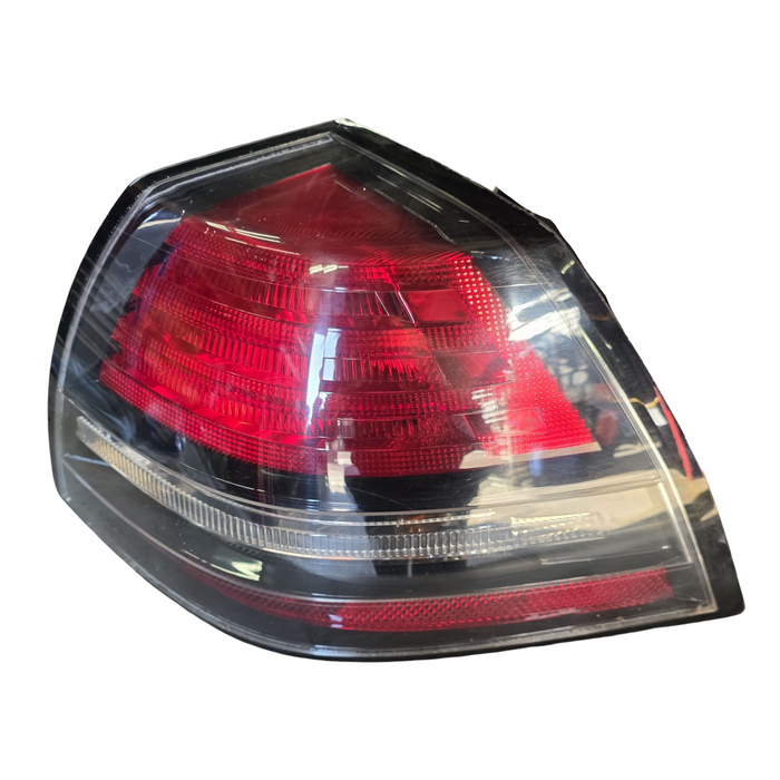 A267 - VE - HOLDEN CALAIS - TAILLIGHT LEFT HAND