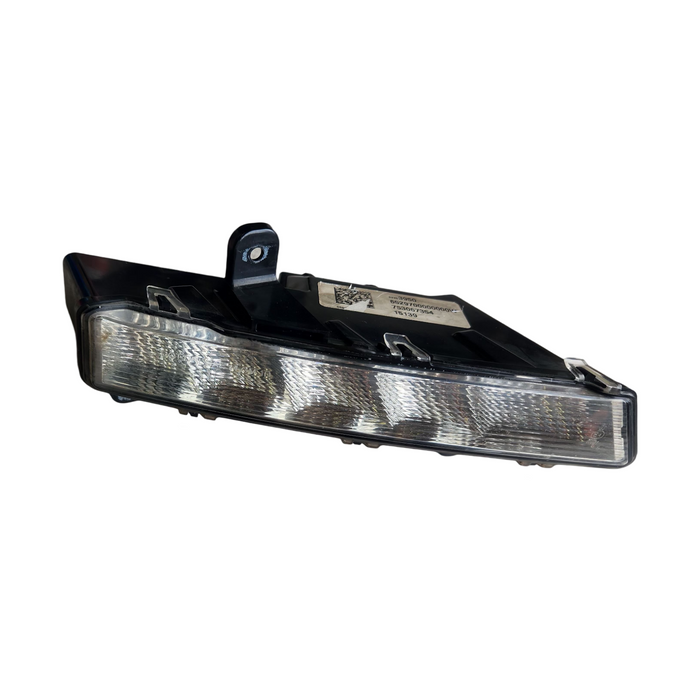 A241 - VF SV6 SEDAN - Driver's Light