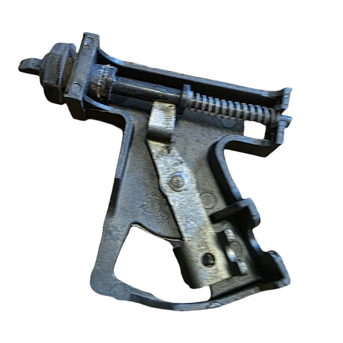 A271 - VS HOLDEN STATESMAN SII - Fuel Flap Actuator