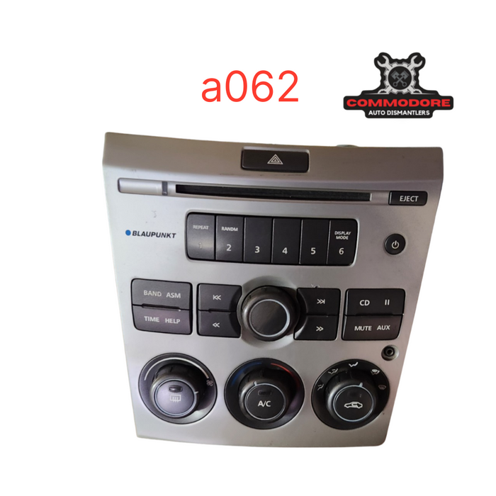 A062 - VE SERIES I BLAUPUNKT STEREO - SILVER