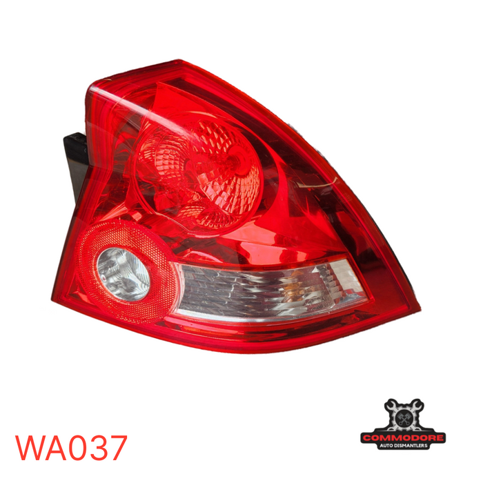 WA037 - VY SEDAN TAILLIGHT - DRIVERS SIDE