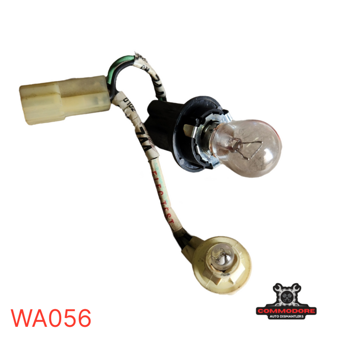 WA056- VS BOOTLID TAILLIGHT LOOM