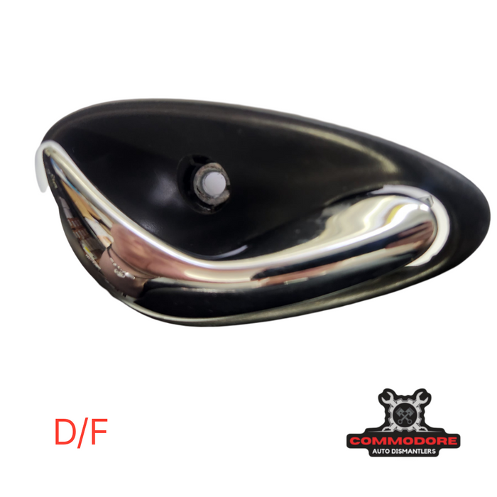 VT/VY/VX/VU/VZ - DRIVER'S FRONT Internal Door Handle