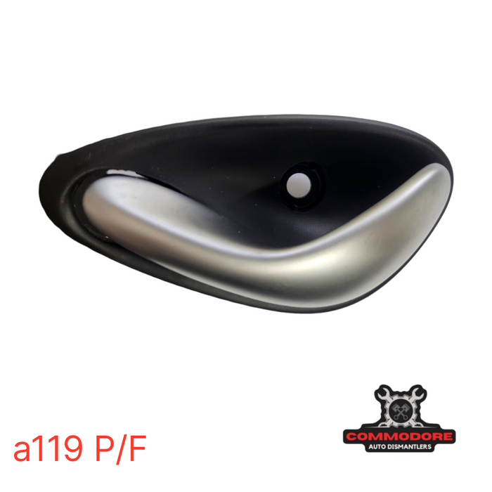 A119 - VT/VY/VX/VU/VZ - PASSENGER'S FRONT Internal Door Handle
