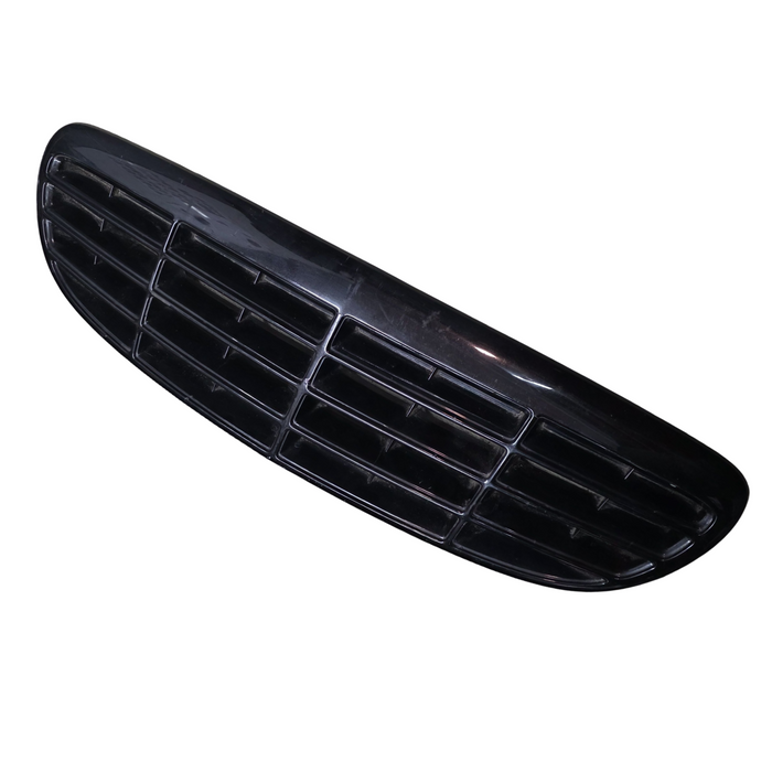 WH STATESMAN INTERNATIONAL - Front Grille