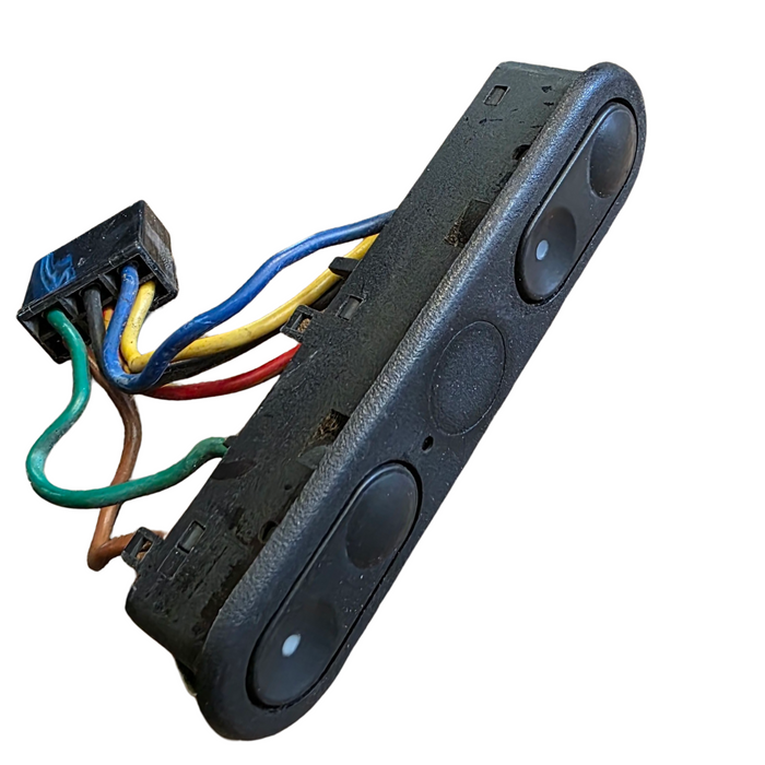 A271 - VS HOLDEN STATESMAN SII - PWR Window Switch (PASSENGER'S FRONT)