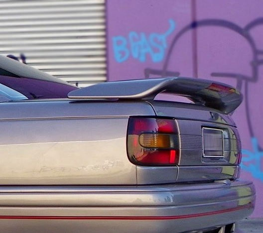 #0005 VN Holden Commodore SV 5000 - Rear Spoiler *Fiberglas / Unpainted*