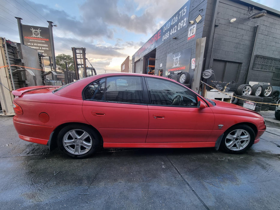 A206 - VX HOLDEN COMMODORE SEDAN - BOOTLID - WITH WING PAINT CODE - RED HOT #F143