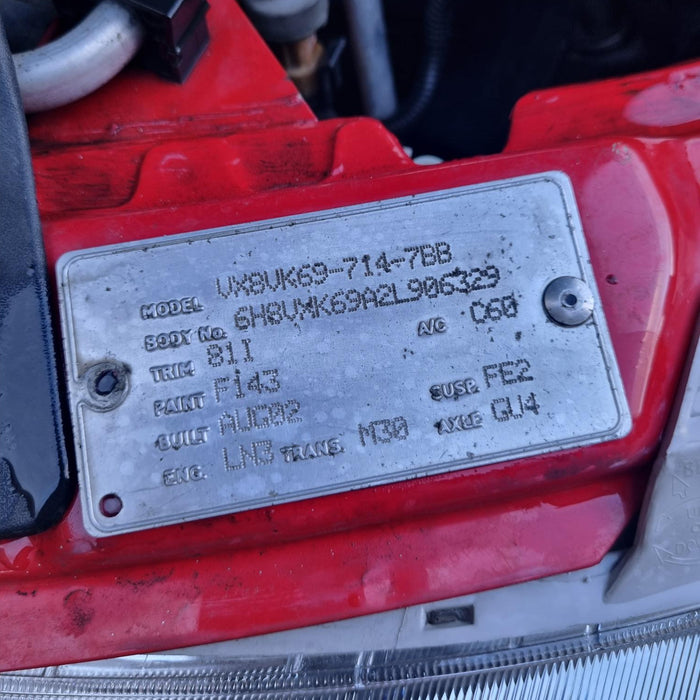 A206 - VX HOLDEN COMMODORE SEDAN - FUEL TANK