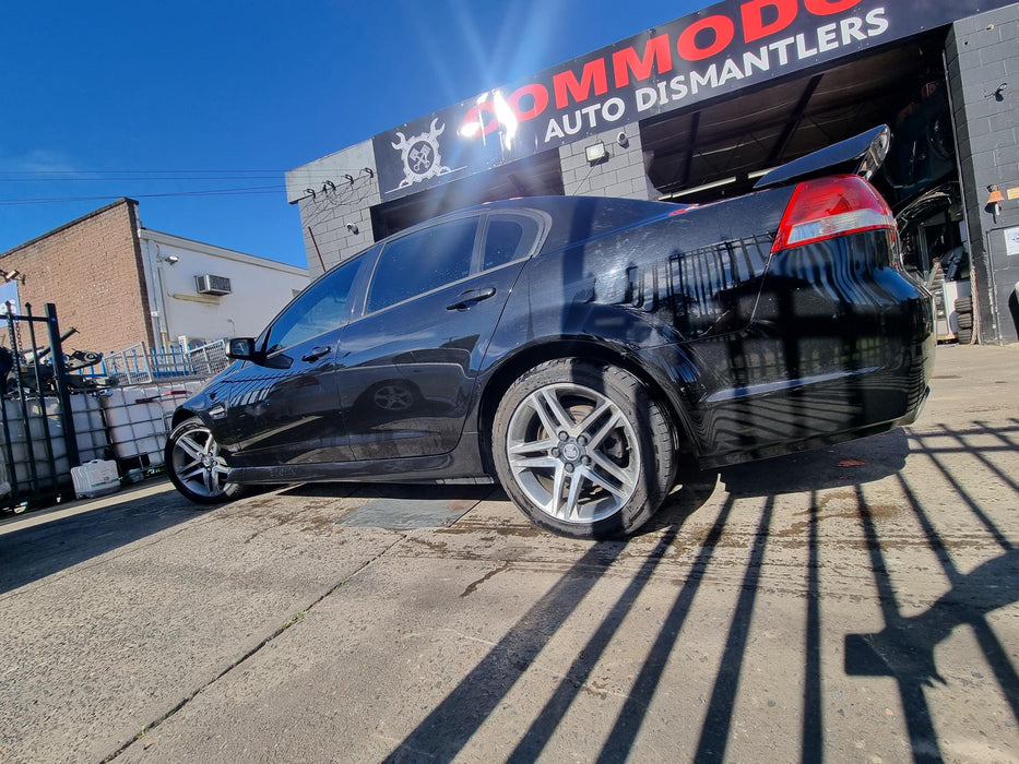 A207 - VE SV6 Holden Commodore - Sideskirt (Pair) Phantom Black