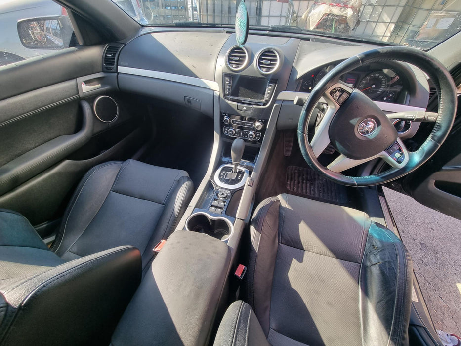 A207 - VE SV6 II - Front Seats (SET)