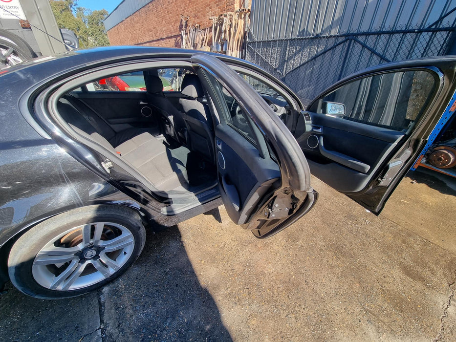 A210 - VE SV6 Series I Holden Commodore Sedan V6 LLT, Auto MYB Phantom Black #690F 250,XXXkms