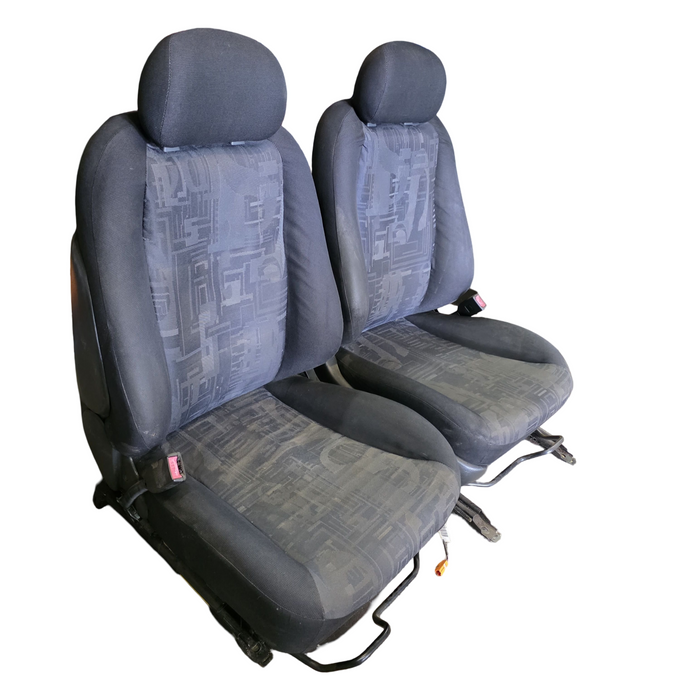 VX S-PAC COMMODORE - Front Seat (PAIR)