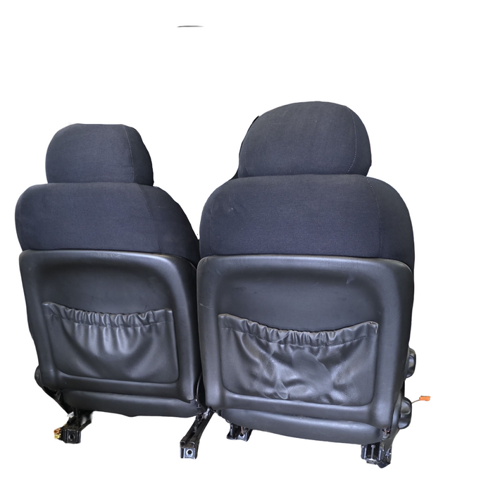 VX S-PAC COMMODORE - Front Seat (PAIR)