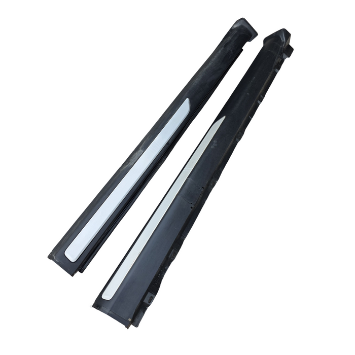 A205 - VZ ADVENTRA WAGON - Sideskirt (PAIR)