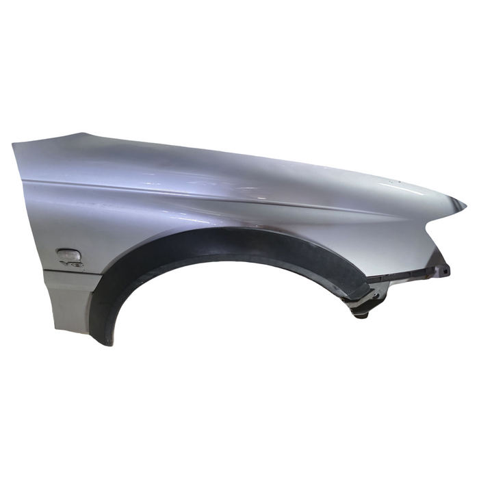 A205 - VZ ADVENTRA WAGON - Front Guard (DRIVER'S)