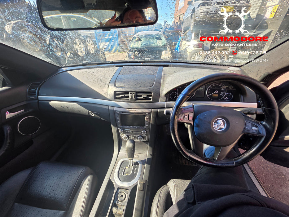 A267 - VE - HOLDEN CALAIS - DASH SPEARS