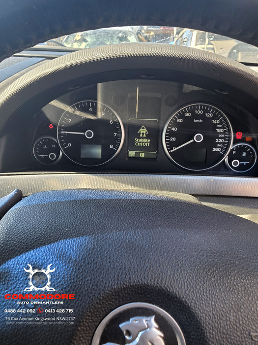 A267 - VE HOLDEN CALAIS (2006) SERIES I - CLUSTER LY7 V6 AUTO - 226, 463kms (LVL3 CBJ) P/N: 92198636