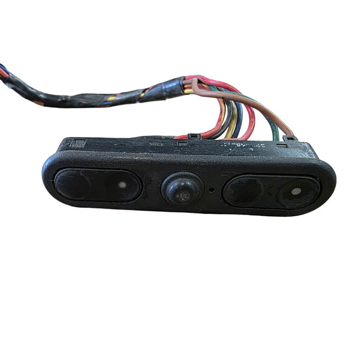 PIC010 - VN,VP,VQ,VR,VS - Holden Commodore - Power Window Switch with Child Lock Drivers Side