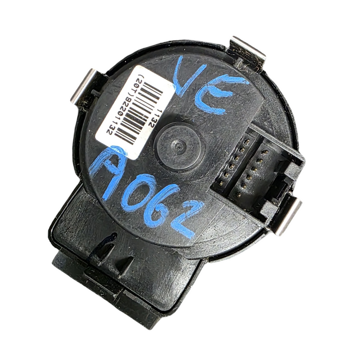 A062 - VE - Holden Commodore - Headlight Switch