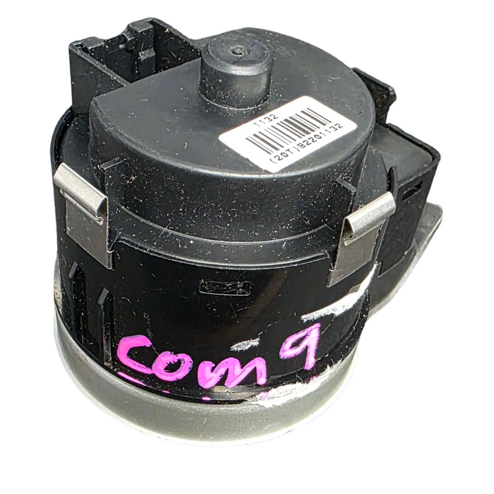 Comw9 - VE - Holden Commodore - Headlight Switch- Grey