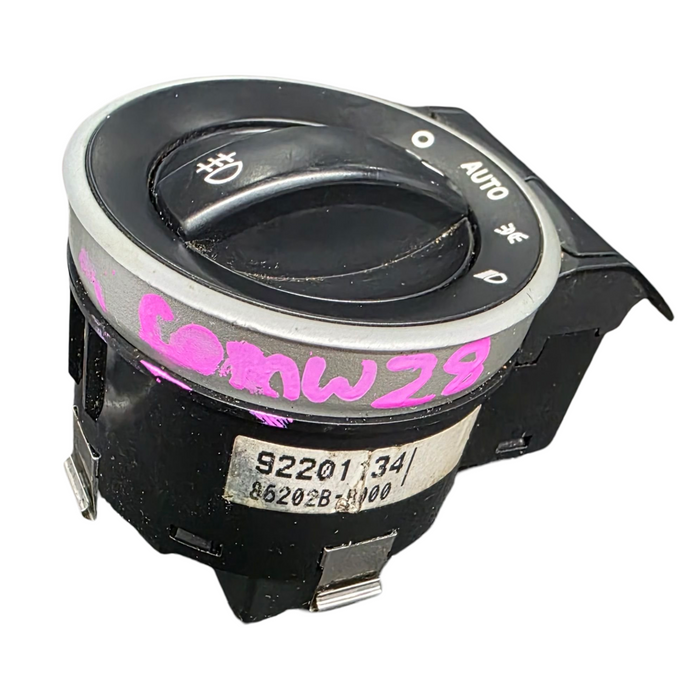 Comw28 - VE Holden Commodore - Headlight Switch (BLACK)