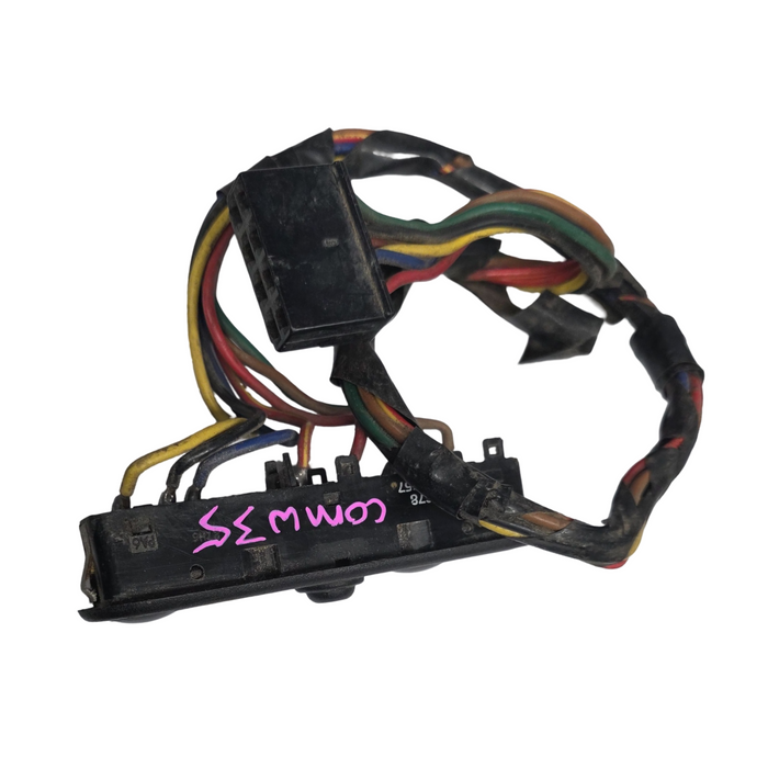 Comw35 - VS Holden Commodore - PWR Window Switch (DRIVER'S)