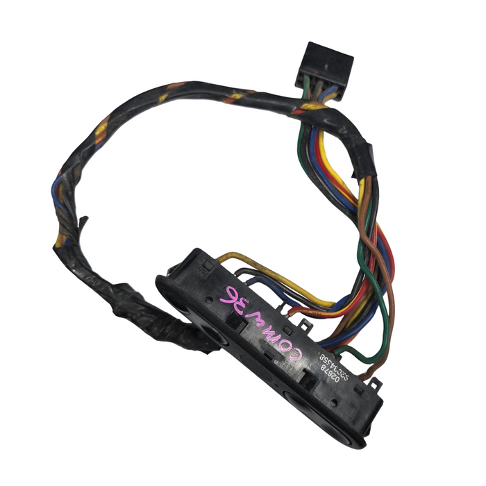 Comw36 - VS Holden Commodore - PWR Window Switch (PASSENGER'S)