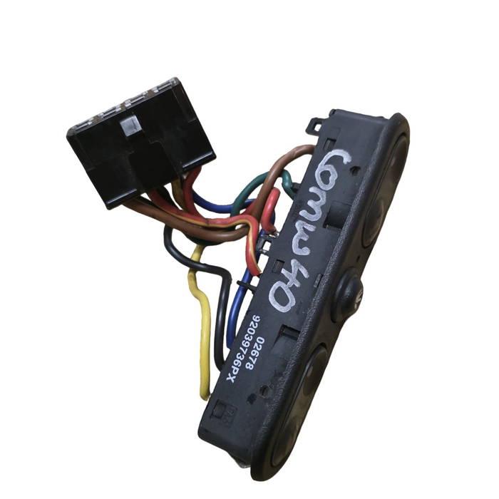 Comw40 - VS Holden Commodore - PWR Window Switch (DRIVER'S)