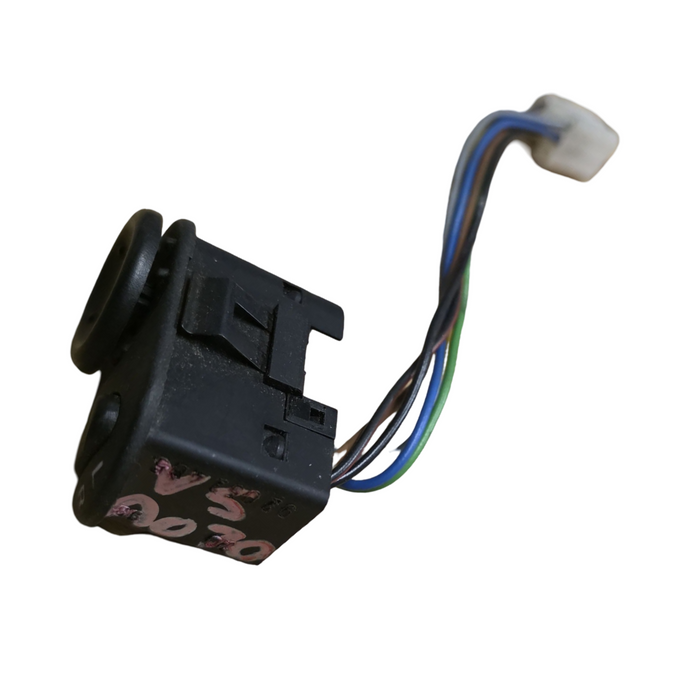 A070 - VS Holden Commodore - Power Mirror Switch